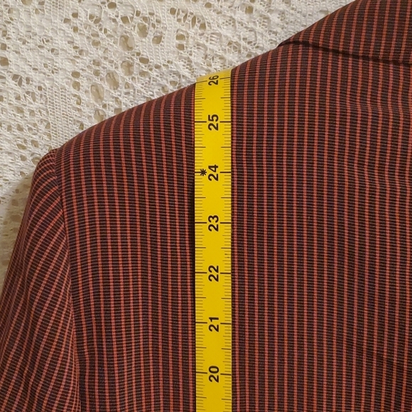 2 piece business suit pinstripe skirt and blazer - Picture 11 of 14